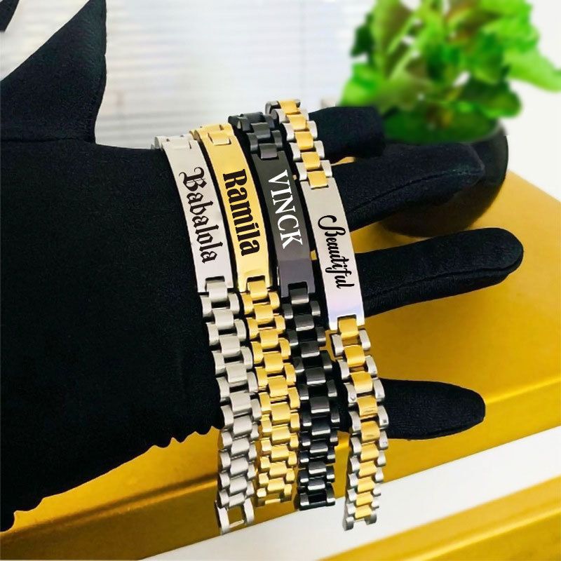 Bracciale da uomo in titanio regolabile con etichetta curva e cinturino in acciaio inossidabile dorato con incisione, vendita all'ingrosso di gioielli da donna_voghion.com