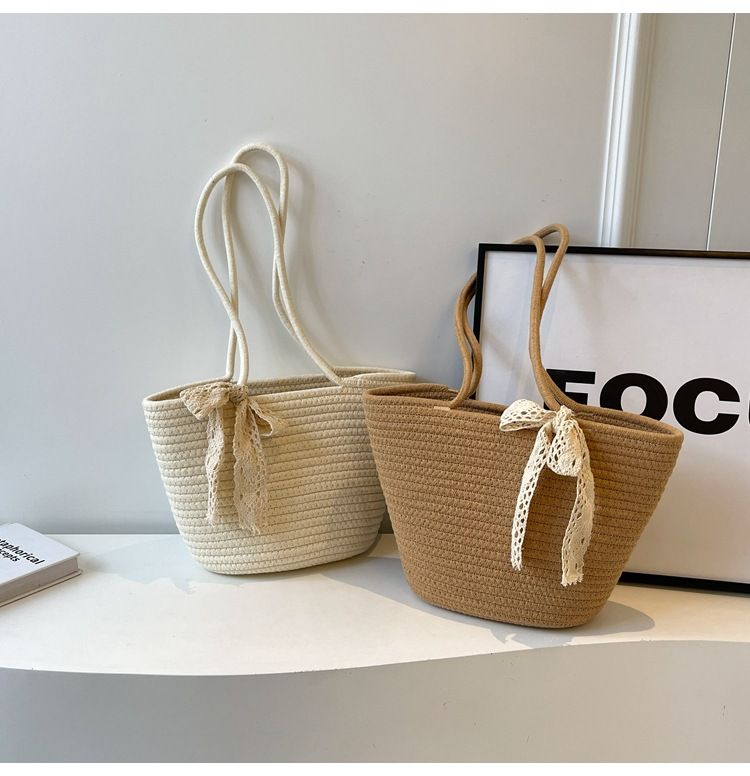 Borsa da spiaggia per le vacanze Instagram Tote fatta a mano intrecciata ad alta capacità per l'inizio della primavera 2024 per le donne_voghion.com