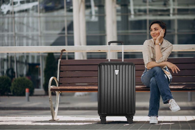 3pcs Luggage Set-Durable Hard Shell Suitcase Set With Double Spinner Wheels, Large Capacity Travel Trolley Case, Perfect For Business & Family Trips, And Ideal_voghion.com