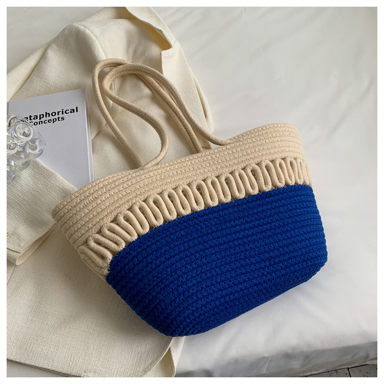 Ühe õlaga õõnestatud puuvillase niidiga uus suvine suure mahutavusega prantsuse õlgedest kootud kott, mereäärne puhkusereisi rannakott_voghion.com