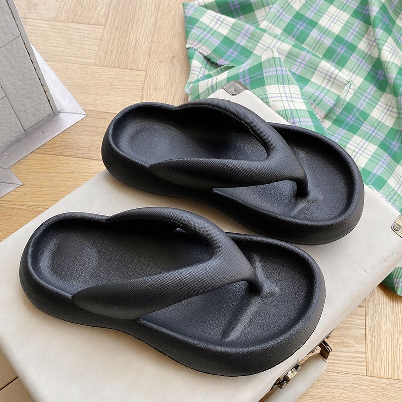 thick Sole With A Sense Of Stepping On Poop, Fashionable Stylish Slippers Home Use, Simple And Lightweight EVA Flip_voghion.com