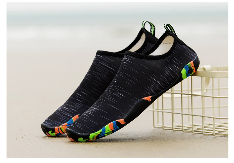 2023 Outdoor Wading River Tracing Sandali da spiaggia Uomo Nuoto Yoga Immersioni Coppia Outdoor Uomo Donna Pantofole Quick Dry Aqua_voghion.com