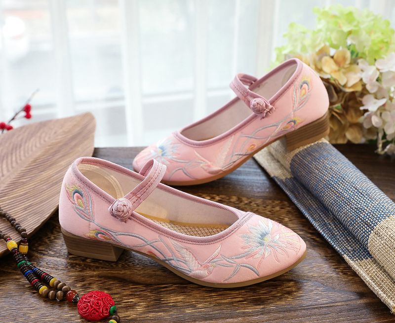 Holzsohle Quadratisch gemustert Besticktes Tuch Damen Flachmund Tanzschuhe Modische Spitzschuh_voghion.com