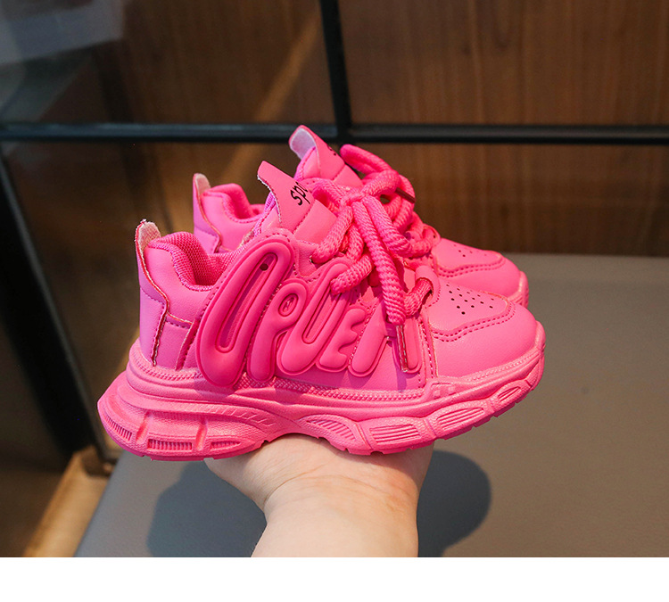 Kinder Papa der Schuhe 2023 Herbst Neue Stil Modische Mädchen Mittleren Alters Sportschuhe Leichte Jungen Laufschuhe mit Weichen Sohlen_voghion.com