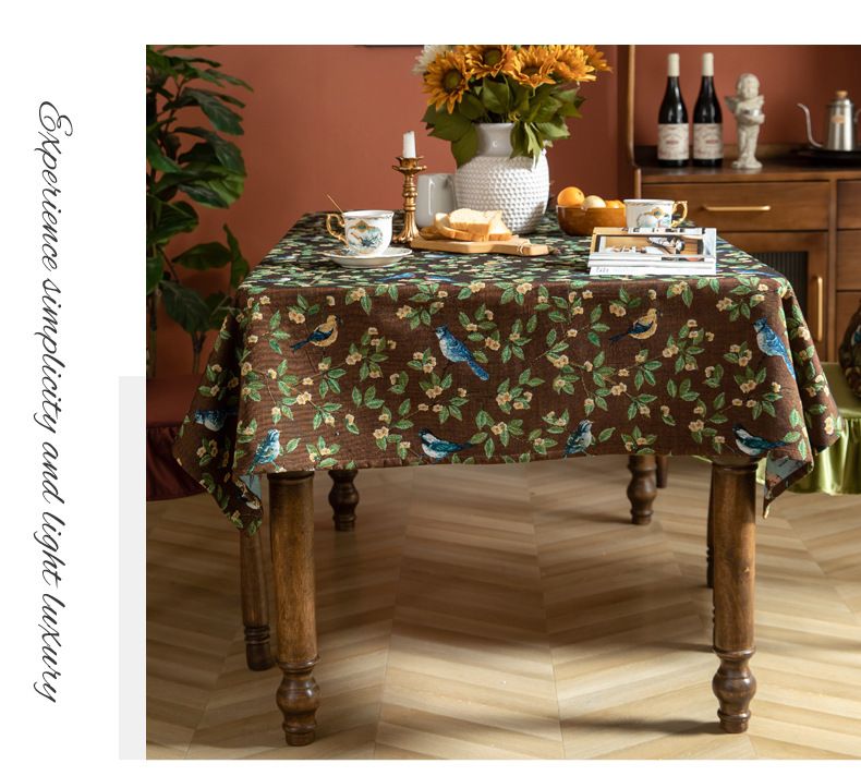 Rechteckige Tischdecke aus Polyester – Blumen- und Elster-Design für Ess- und Wohnzimmer (140 x 140 cm, 100 x 160 cm, 140 x 180 cm, 140 x 220 cm, Beige/Rot/Braun)_voghion.com