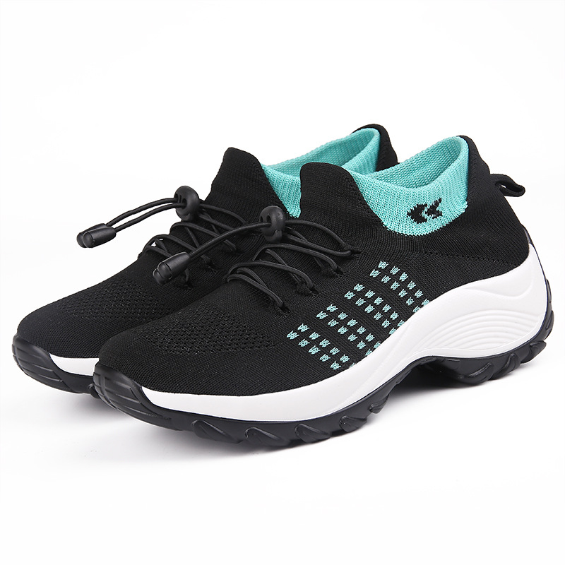 New spring and summer men's and women's flying knitting large size couple shoes 36-47 size_voghion.com