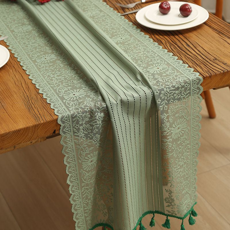 Camino de mesa floral verde - Estilo rústico de granja con borlas para mesas de comedor y de centro (150 x 40 cm, algodón lavable, para uso interior y exterior)_voghion.com