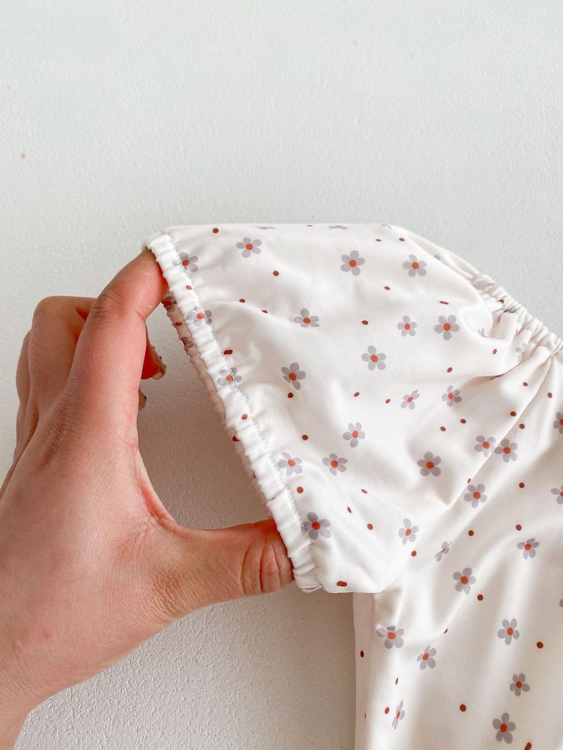 Maillot de bain d'été coréen pour filles, bulle à la mode pour bébé, mignon, manches courtes, une pièce enveloppée, bas, imperméable, chapeau de natation_voghion.com