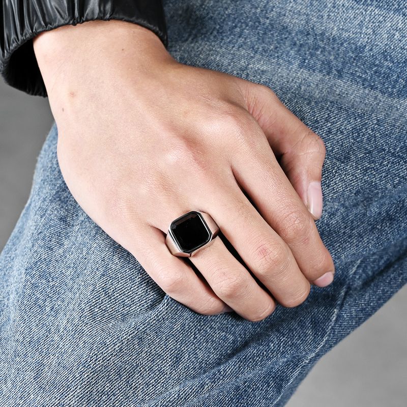 Gioielli da uomo, stile leggero e lussuoso, anello in acciaio inossidabile con gemma artificiale, gioiello in acciaio al titanio, gioiello da mano King Feel_voghion.com