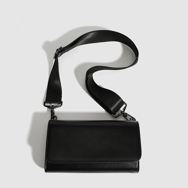 Borsa a tracolla nera alla moda da uomo, autunno/inverno, versatile, piccola borsa quadrata_voghion.com