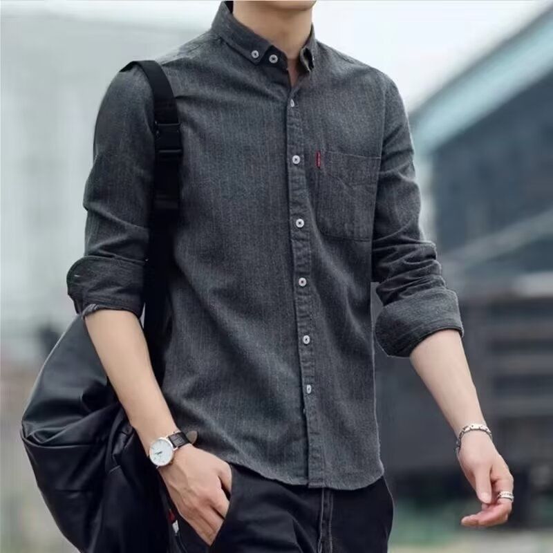 Camicia da uomo a maniche lunghe in velluto spesso e stile coreano a righe slim fit per giacca casual di tendenza autunnale_voghion.com