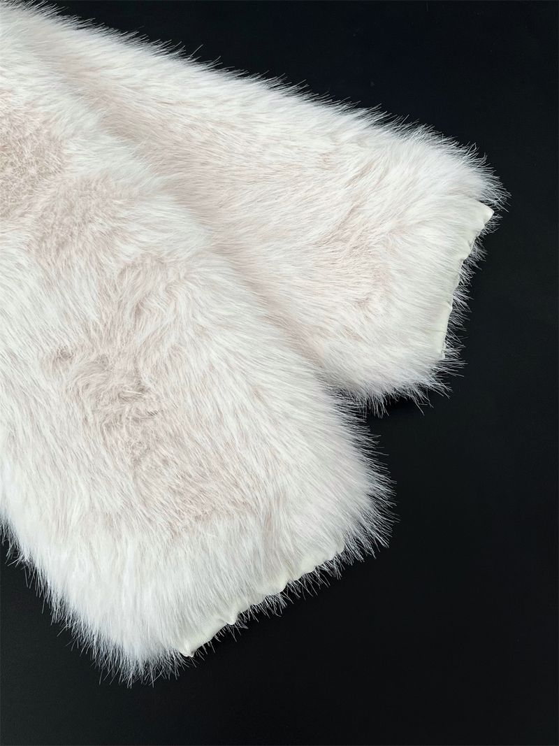 Korean-Inspired Faux Fur Coat For Women – Luxurious & Eco-Friendly Winter Outerwear With Plush Collar (White/Khaki, One Size)_voghion.com