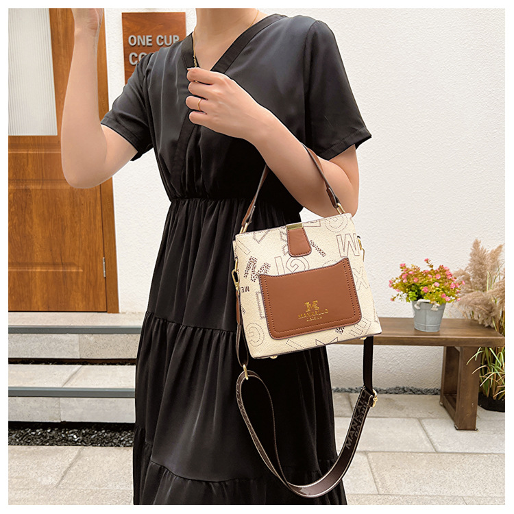 Nuove borse Borse da donna Borse a secchiello Moda Stile caldo Grandi borse a mano con lettere Borse da strada Grande capacità Borsa a tracolla singola_voghion.com