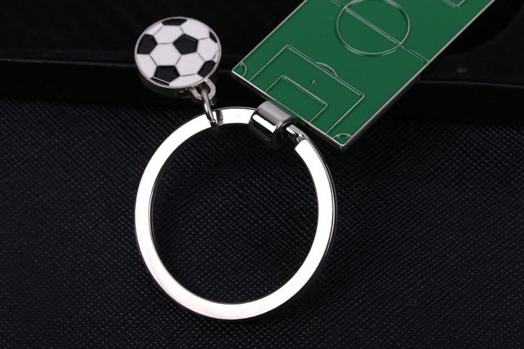 Unisex Metalllegierung Schlüsselanhänger Team Souvenir Kreatives Geschenk Fußballplatz Schlüsselanhänger Anhänger_voghion.com