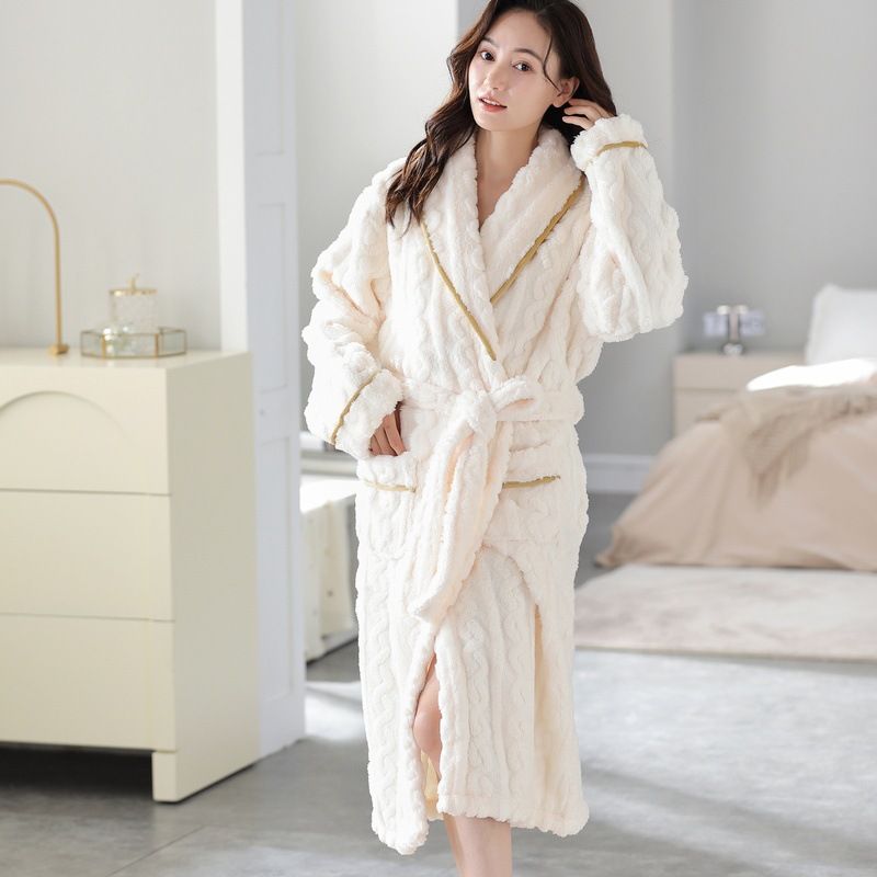Thickened Nightgown Men's And Women's Coral Fleece Couple's Pajamas Extended Flannel Bathrobe_voghion.com