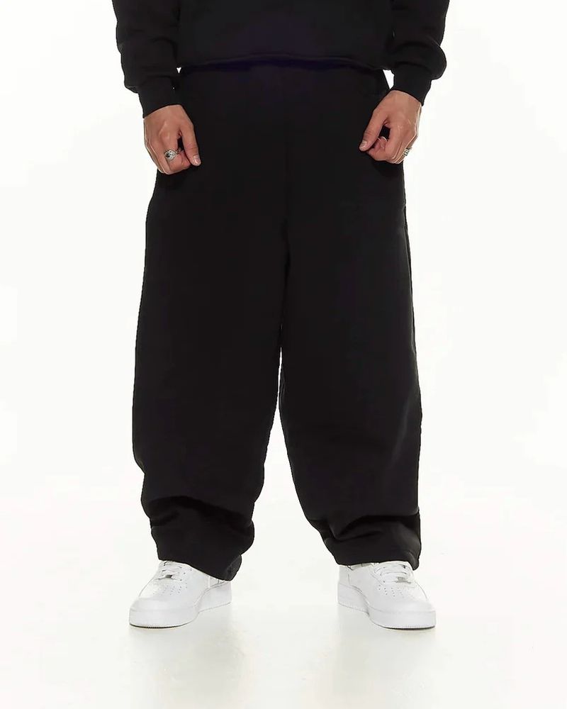 Herren Winter-Jogginghose – Lässige Jogginghose mit entspannter Passform und Stickerei, Polyester-Stretchgewebe, Schwarz/Grau/Marineblau (S/M/L/XL)_voghion.com