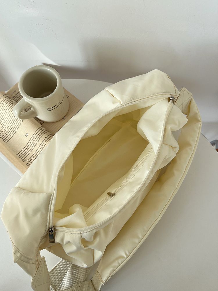 Crossbody für Damen im Herbst Winter 2024, neue Baumwoll-Freizeittasche, Daunenknödel, große Kapazität, einfach und_voghion.com