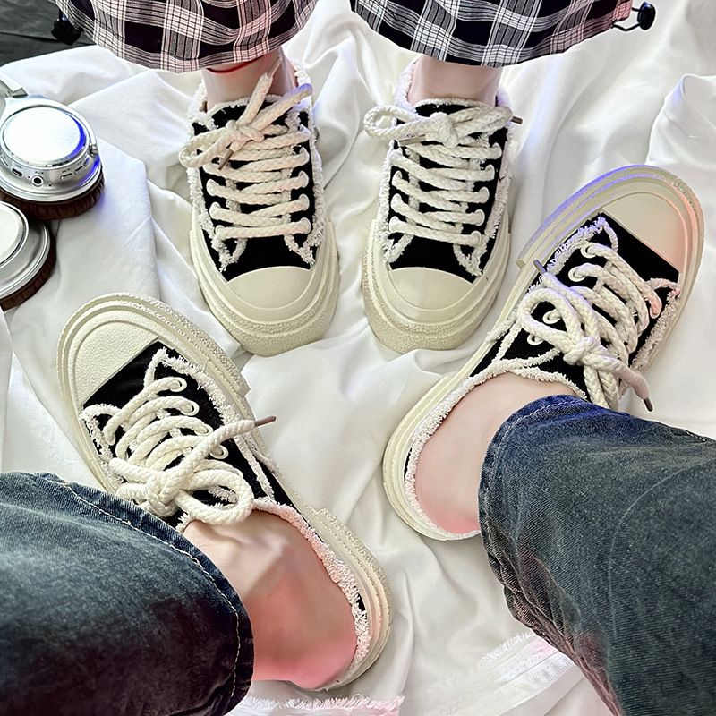 2025 New Niche Design Canvas Men's And Women's Casual Skateboard Couple's Live Streaming Trendy Shoes, Half Slippers_voghion.com
