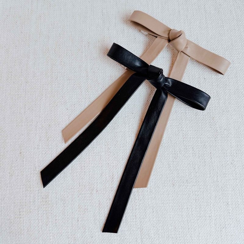 Preppy Structured Bow Hair Clip Set Of 2_voghion.com