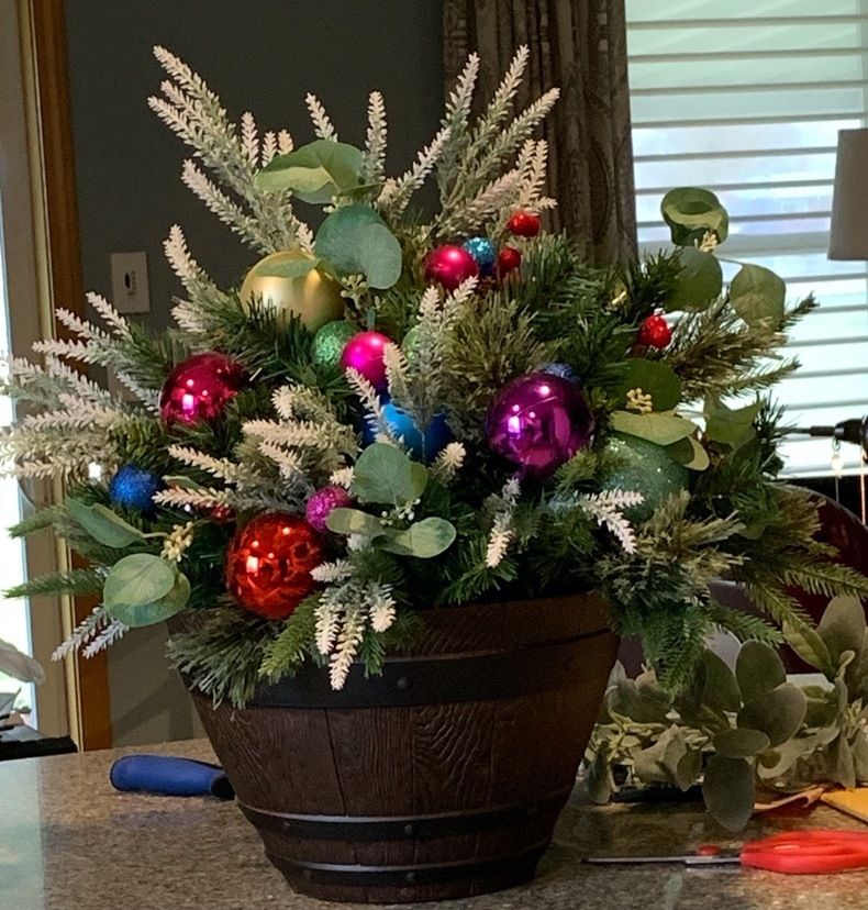 Künstlicher Weihnachtsbaum fühlt sich an wie ein echtes Skelett, Füllung, Beflockung, gemischte dekorative Lichterkette, LED-Lichtstreifenhalter_voghion.com