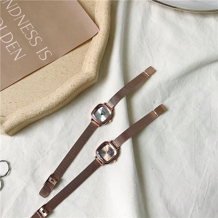 Ladies sense of luxury cool niche quartz watch. Women with a minimalist temperament and square small dial_voghion.com