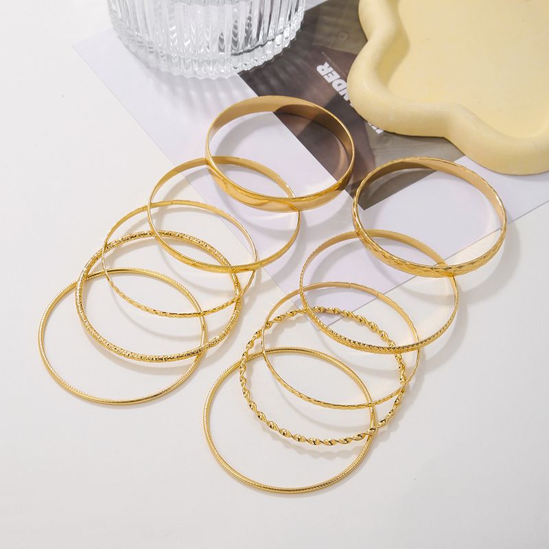 New Metal Bracelet Set For Women Exaggerated Bohemian Fengshui Ripple Smooth Stacking Bracelet 10 Piece Set_voghion.com