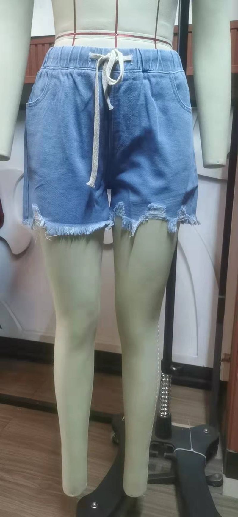 slim, vita elastica, denim, pantaloncini casual, tendenza femminile_voghion.com