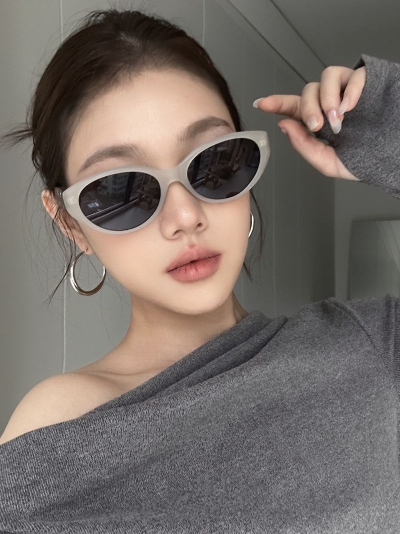 LazyZoom High-Grade Polarized Cat Eye Women's Square Round Face Slimming European And American Gyaru Style Ins Sunglasses Wood_voghion.com