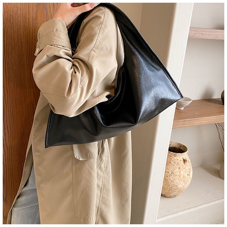 Borsa a tracolla da donna, borsa a tracolla, borsa triangolare da donna, borsa in pelle scamosciata bifacciale in alce, borsa da ascella retrò, semplice e portatile, Jiaozi._voghion.com