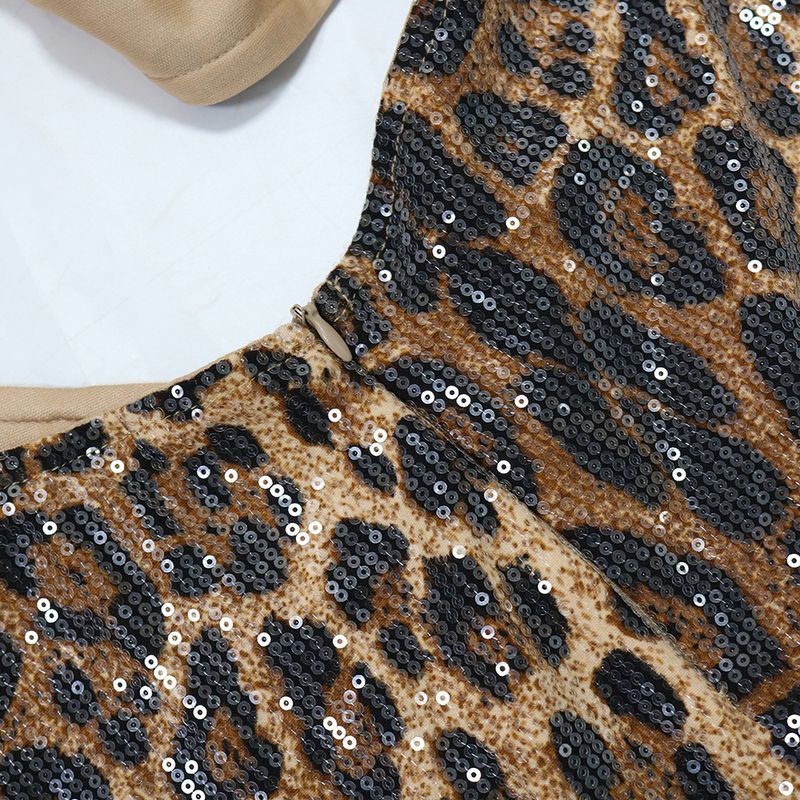 Női ruházat Leopárdmintás Szexi Ruha Flitteres Üreges Pántnélküli Hát nélküli Hasított Ujjak Bankett Stílusú Ruha_voghion.com