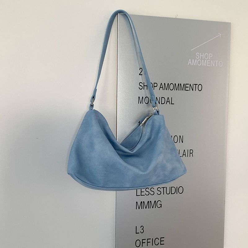 Korean Armpit Fashion 2025 New Soft Handheld High-end Hundred Small Square Scarf Shoulder Bag_voghion.com