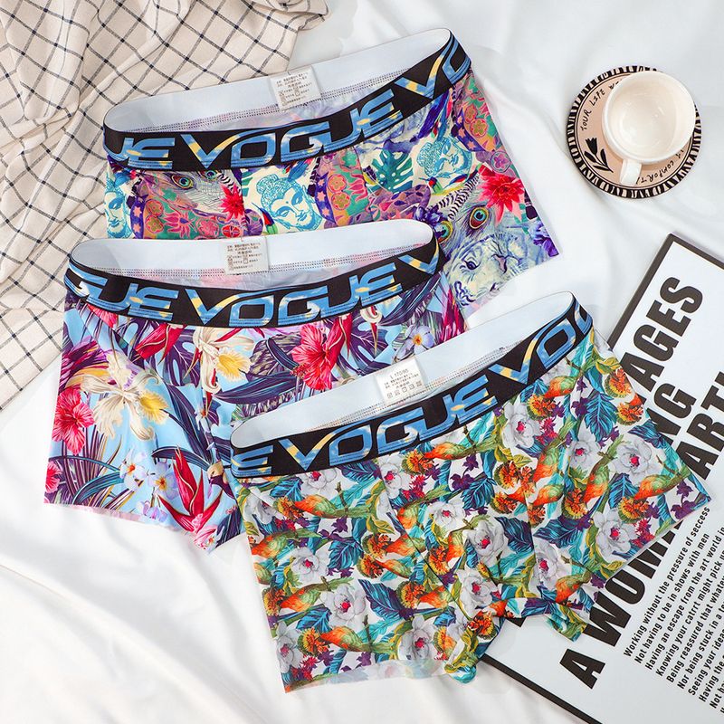 New2024 Confezione da 4 boxer da uomo in seta senza cuciture, di alta qualità e sexy, con stampa personalizzata, traspiranti e con effetto ghiaccio, comodi e morbidi, boxer da uomo_voghion.com