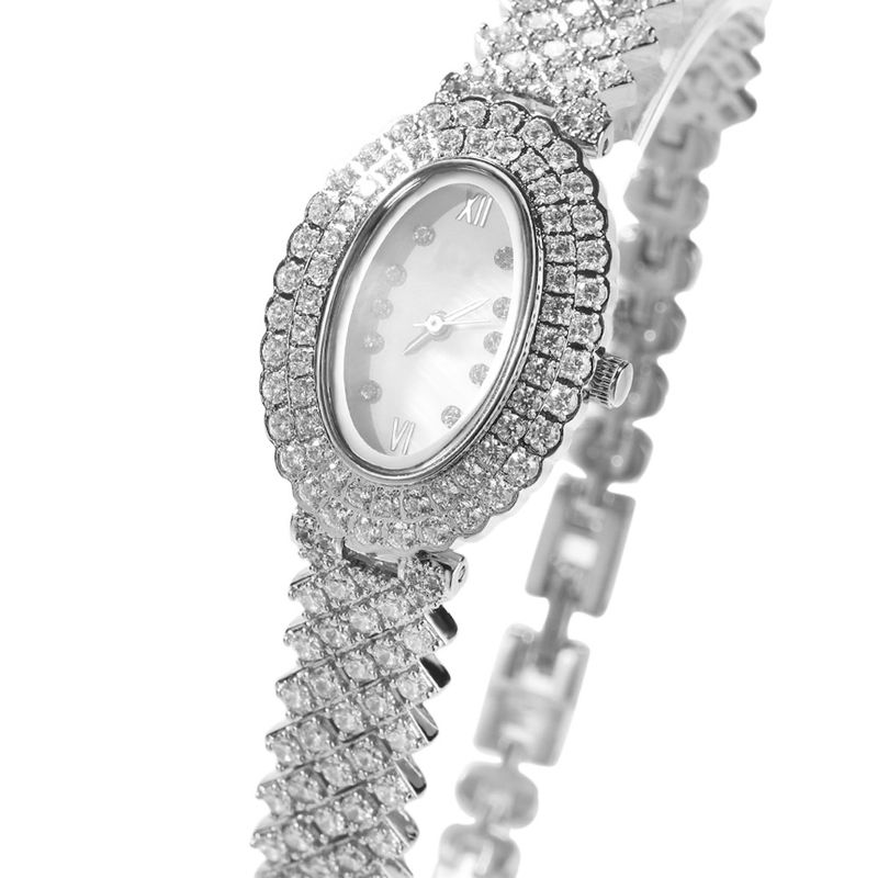 Mode Casual Dameshorloge Licht Luxe Niche Ovale Wijzerplaat Ingelegd Zirkoon Quartz Horloge_voghion.com