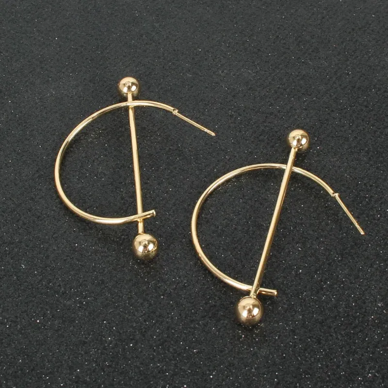 Trendige runde, geometrische C-förmige Ohrringe aus europäischer und amerikanischer Legierung, geeignet für Pendler und unterstreichen den individuellen Stil._voghion.com