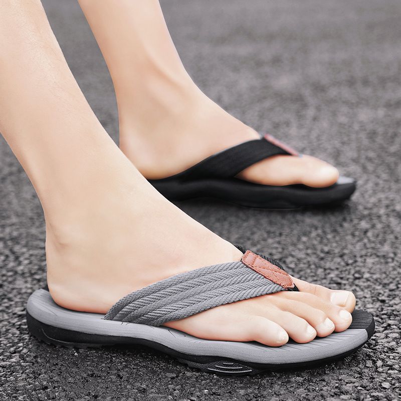 Unschlagbare Qualität Große Größe Flip-Flops 39-45 Trendy Outdoor-Mode Koreanische Version Personalisierte Coole Hausschuhe_voghion.com