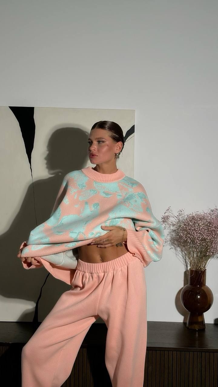 Abbigliamento da donna nuovi abiti caldi casual per donna maglione primaverile di alta qualità con colori a contrasto pantaloni dritti abito in due pezzi intimo_voghion.com