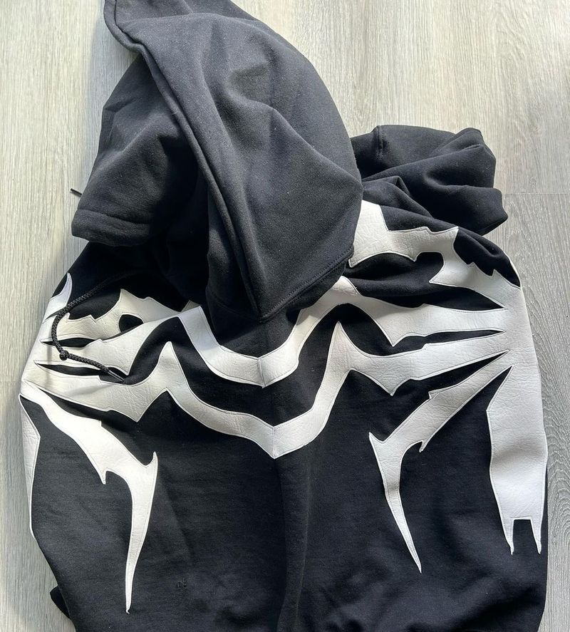 Felpa con cappuccio unisex stile streetwear gotico con stampa ragno - Felpa oversize per uomo e donna (nera, S/M/L/Xl)_voghion.com