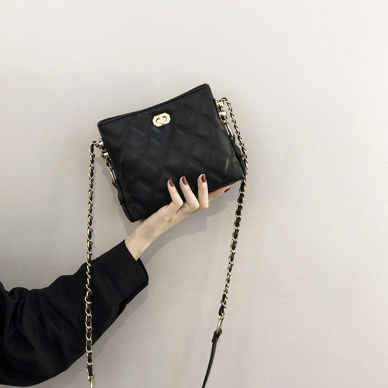 Bolso bandolera pequeño de estilo occidental, versátil, con cadena, estilo Instagram, para mujer (2024)_voghion.com