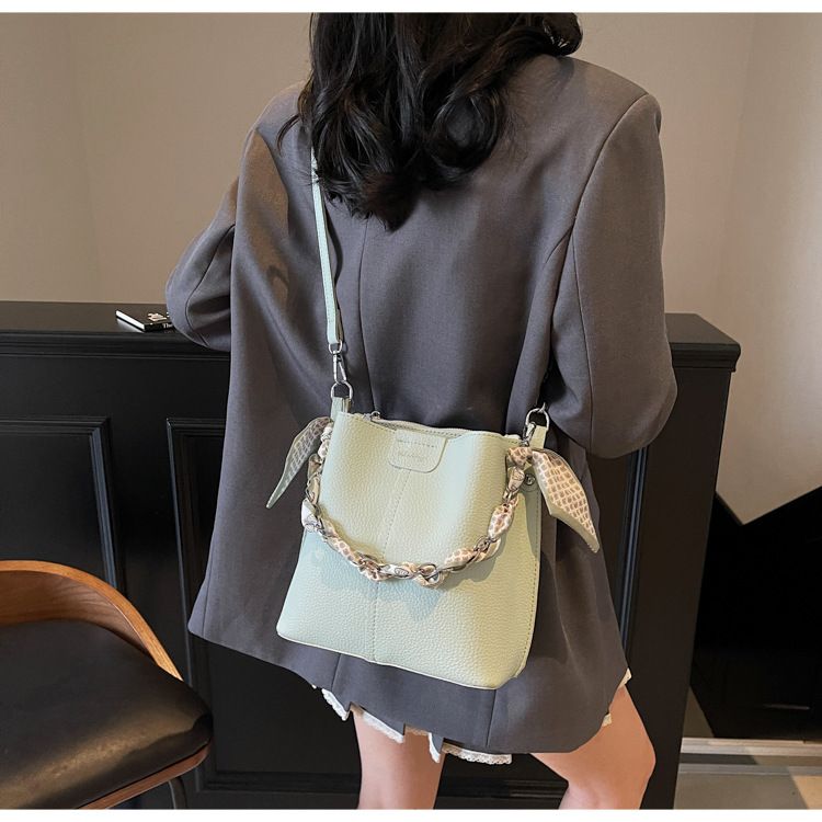 Borsa a tracolla versatile, borsa a tracolla leggera e di lusso, nuova moda, borsa da lavoro e da viaggio, 2025_voghion.com