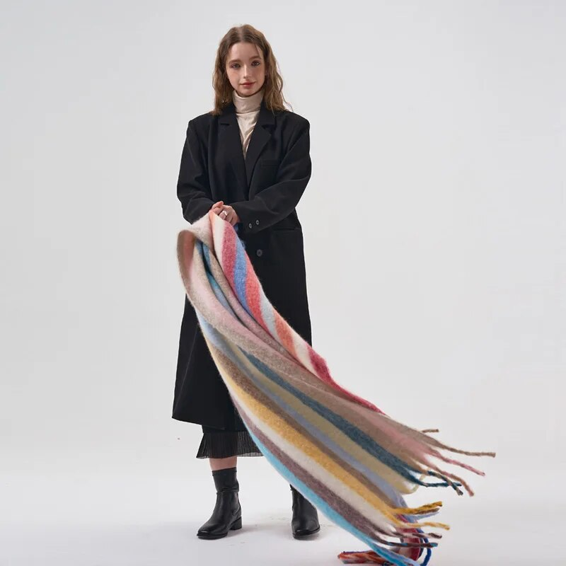 Coreano quente impressão cachecol feminino inverno outono engrossar grande arco-íris vertical listrado xale macio cashmere cobertor cachecóis_voghion.com