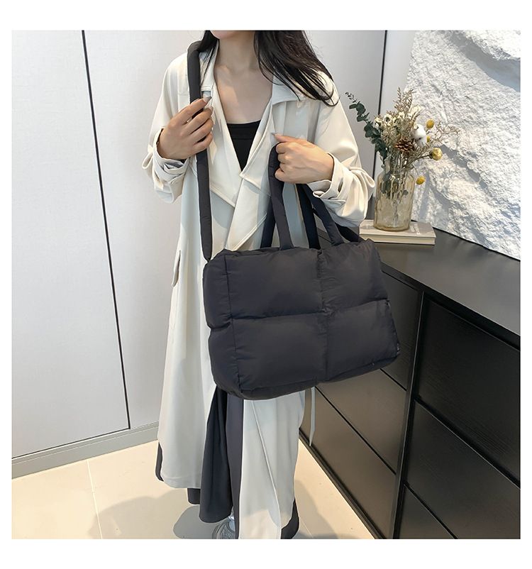 Cotton Bag Down Bag Female Large Capacity Leisure Tote Bag Ladies Commuter Shoulder Bag_voghion.com