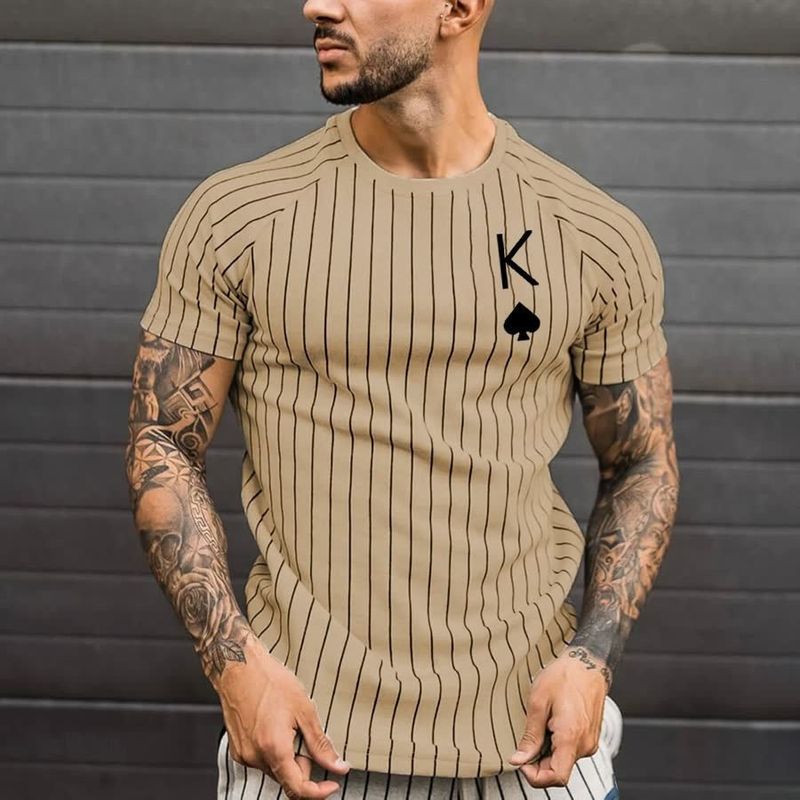 Maglietta leggera da uomo a maniche corte con scollo rotondo casual, a righe e stampa 3D, con asso di picche, estate 2024_voghion.com