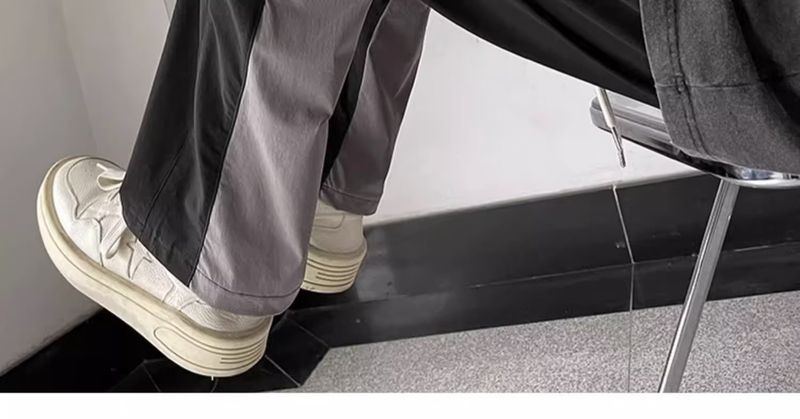 2023 Letnie Cienkie Czarne Szerokie Nogawki Luźne Uniwersalne Sportowe Męskie Proste Spodnie Casualowe_voghion.com