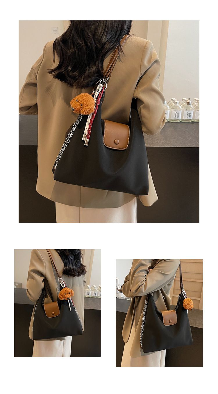 This year's popular large capacity spliced multifunctional shoulder bag 2024 trend three types of back method chain_voghion.com