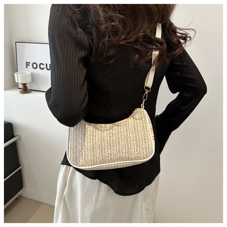 Borsa piccola in tessuto estivo Borsa da donna sotto le ascelle in tessuto erba alla moda e alla moda, borsa a tracolla singola con texture unica_voghion.com