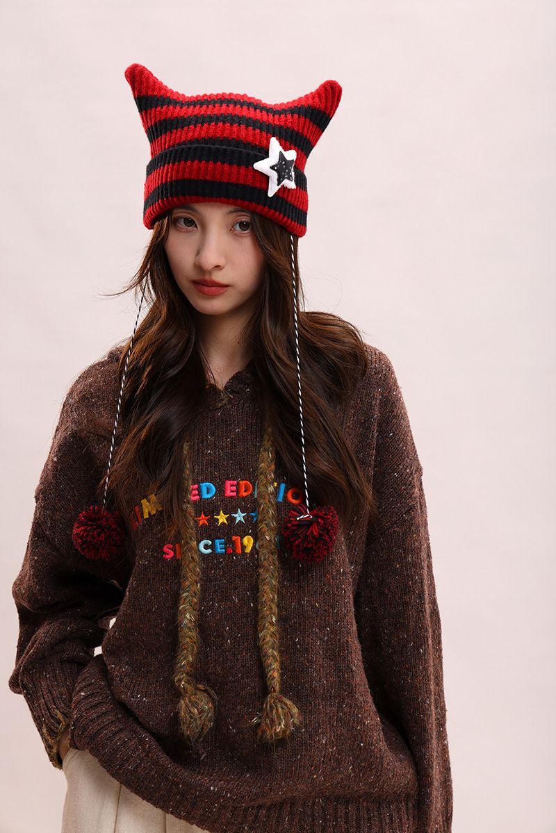 Abi-Stil handgemachte süße Fünf-Sterne-Katzenohrstreifen Dämon Wärme Abdeckung gestrickte Ball Pullover Hut weiblich_voghion.com