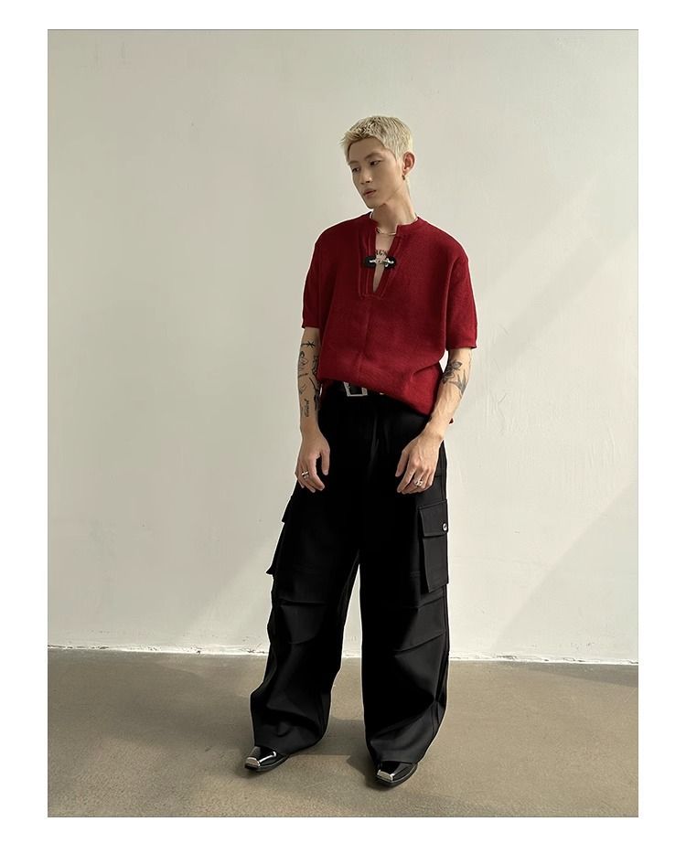 Maglietta estiva da uomo con fibbia in pelle, scollo a V, maglia sottile a maniche corte, di nicchia e alla moda._voghion.com
