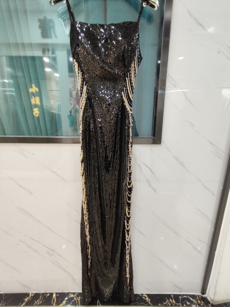 Elegant High-Waist Bodycon Evening Dress With Sheer Side Cutouts & Metallic Chains - Sexy Backless Long Gown For Parties, Banquets & Special Occasions_voghion.com