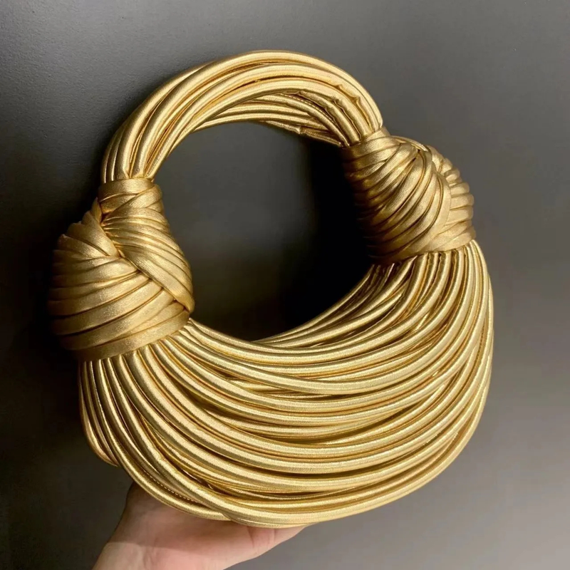 Bolsas para mulheres 2023 novo designer de ouro marca artesanal sacos macarrão corda atada puxado hobo sier noite embreagem chique_voghion.com