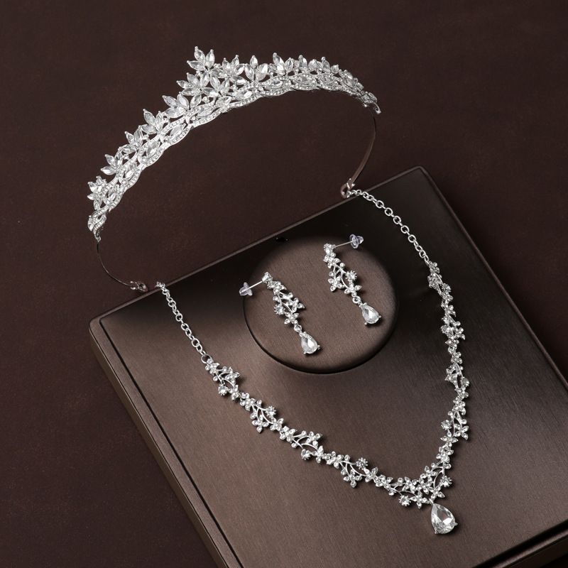 Corona nuziale nuovo stile fascia per capelli corona nuziale principale stile coreano atmosfera di fascia alta collana tre pezzi copricapo sposa femminile_voghion.com